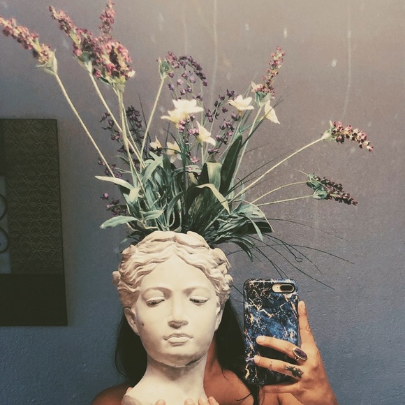 Meet your Posher, J - Picture 1 of 1